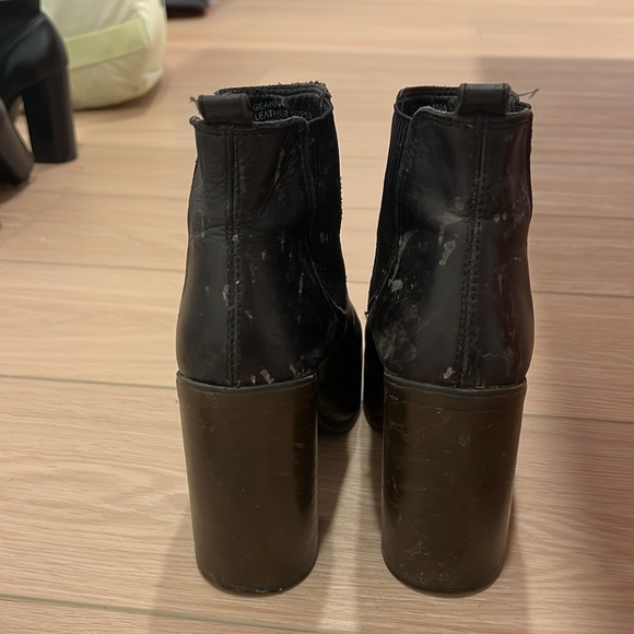 Chunky booties - Picture 2 of 3